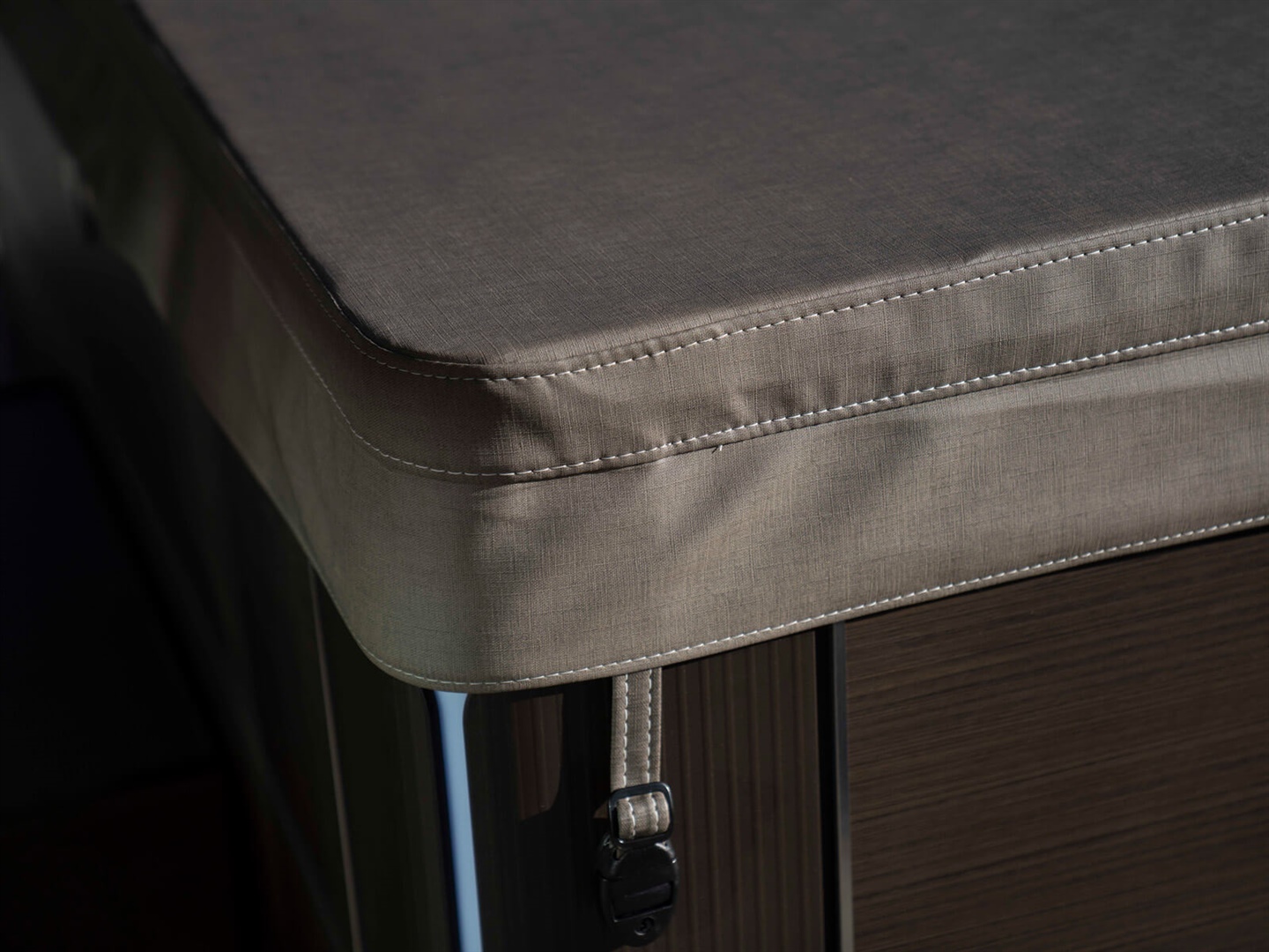 Fitted Hot Spring® Hot Tub Cover